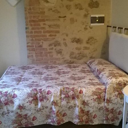 Arnolfo B&B Colle di Val d'Elsa Værelse billede