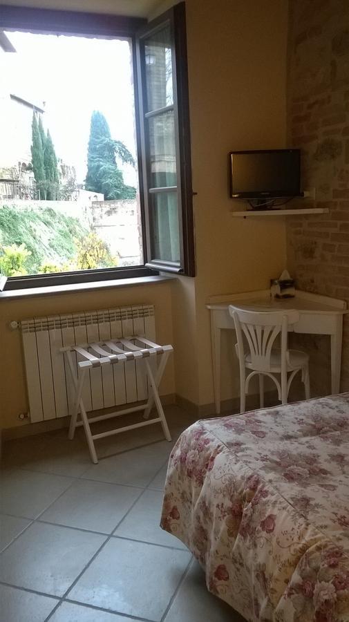 Arnolfo B&B Colle di Val d'Elsa Værelse billede